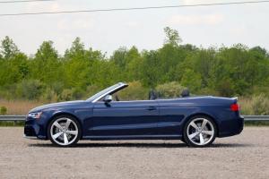 Audi RS5 Cabriolet 2013 года  (NA)